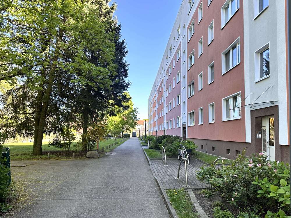 Thumbnail-Wohnung zum Kaufen in Magdeburg 75.000,00 € 59 m²