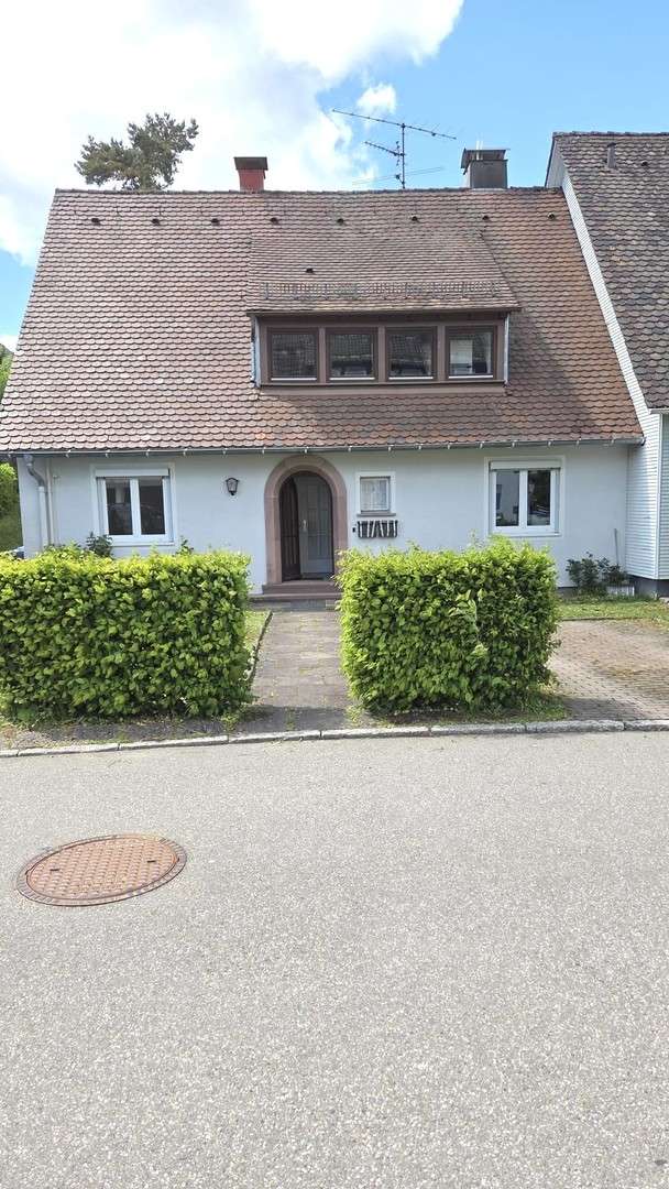 Thumbnail-Haus zum Kaufen in Freudenstadt 390.000,00 € 150 m²