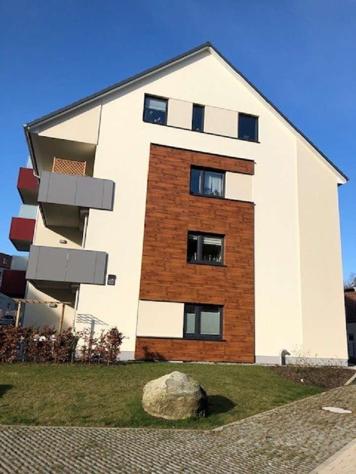 Thumbnail-Wohnung zum Mieten in Schwerin 666,00 € 57.91 m²