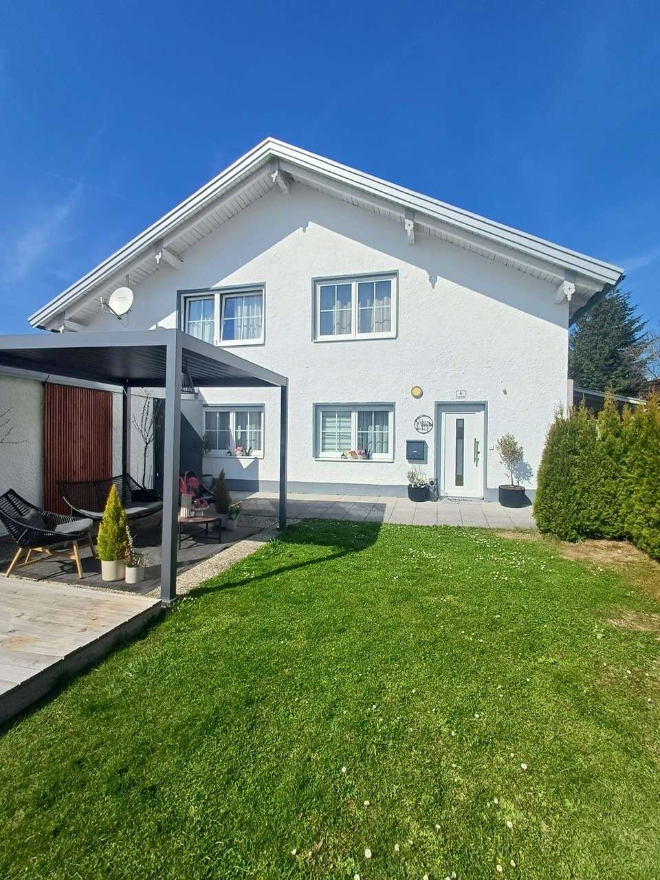 Thumbnail-Haus zum Mieten in Thyrnau 1.300,00 € 155 m²