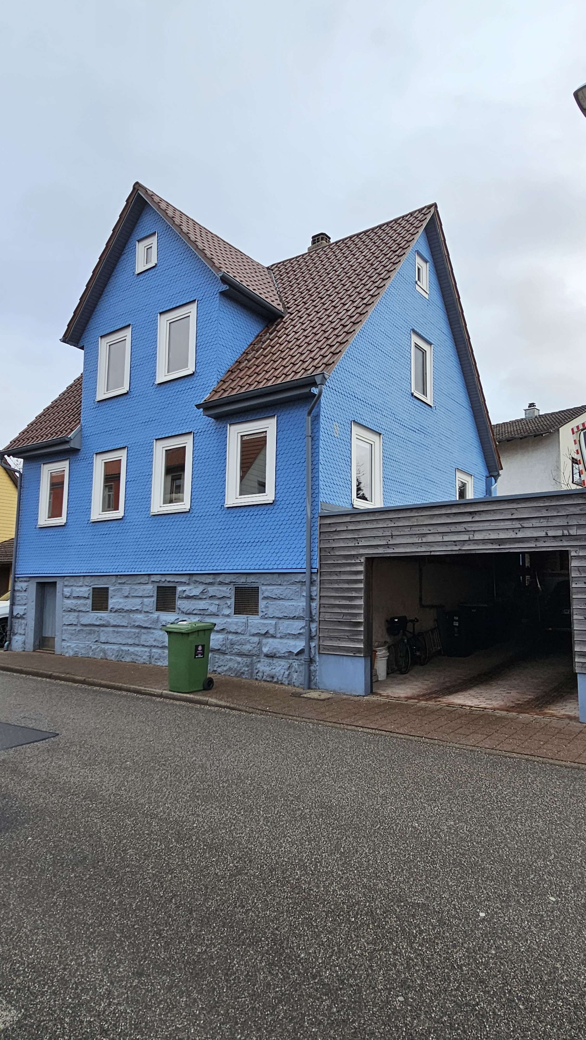 Thumbnail-Haus zum Kaufen in Engelsbrand-Salmbach 359.000,00 € 119 m²