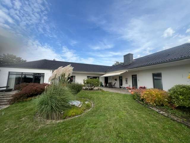 Thumbnail-Haus zum Kaufen in Linnich 629.000,00 € 260 m²