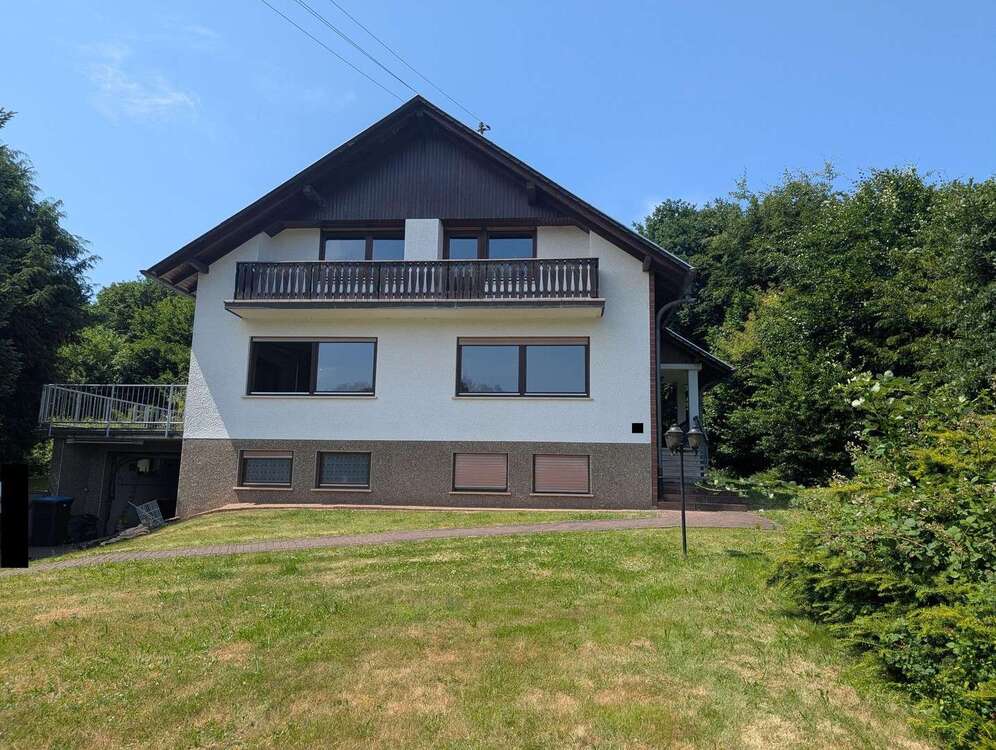 Thumbnail-Haus zum Kaufen in Heusweiler 349.000,00 € 195 m²