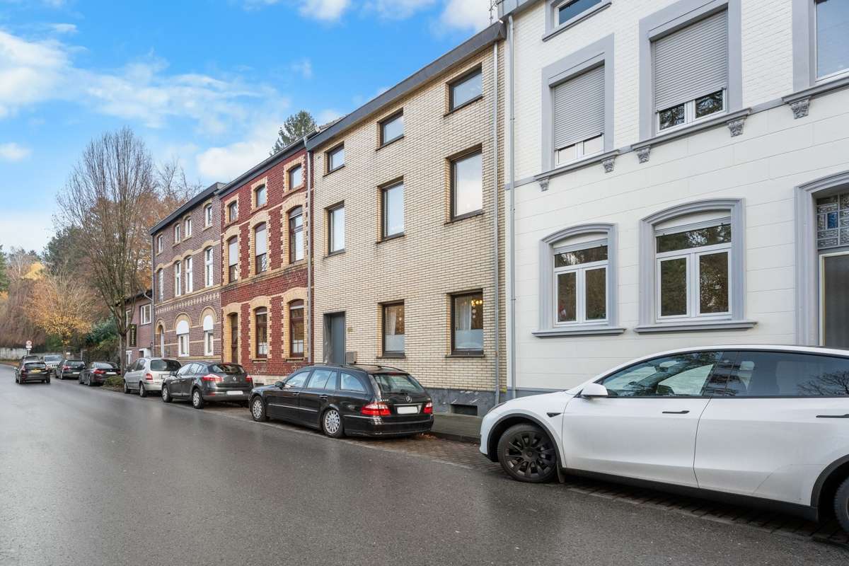 Thumbnail-Haus zum Kaufen in Aachen Nirm 314.000,00 € 143 m²
