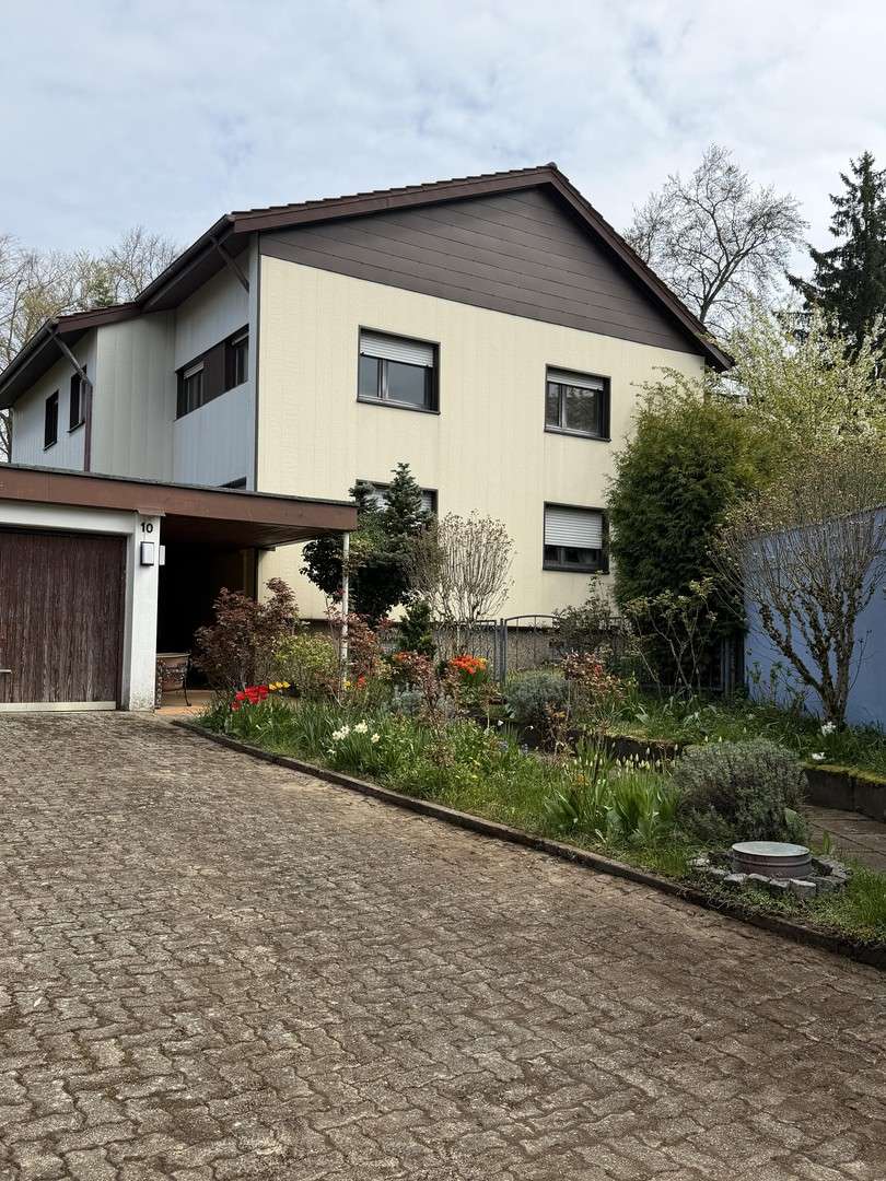 Thumbnail-Haus zum Kaufen in Pforzheim 650.000,00 € 218 m²