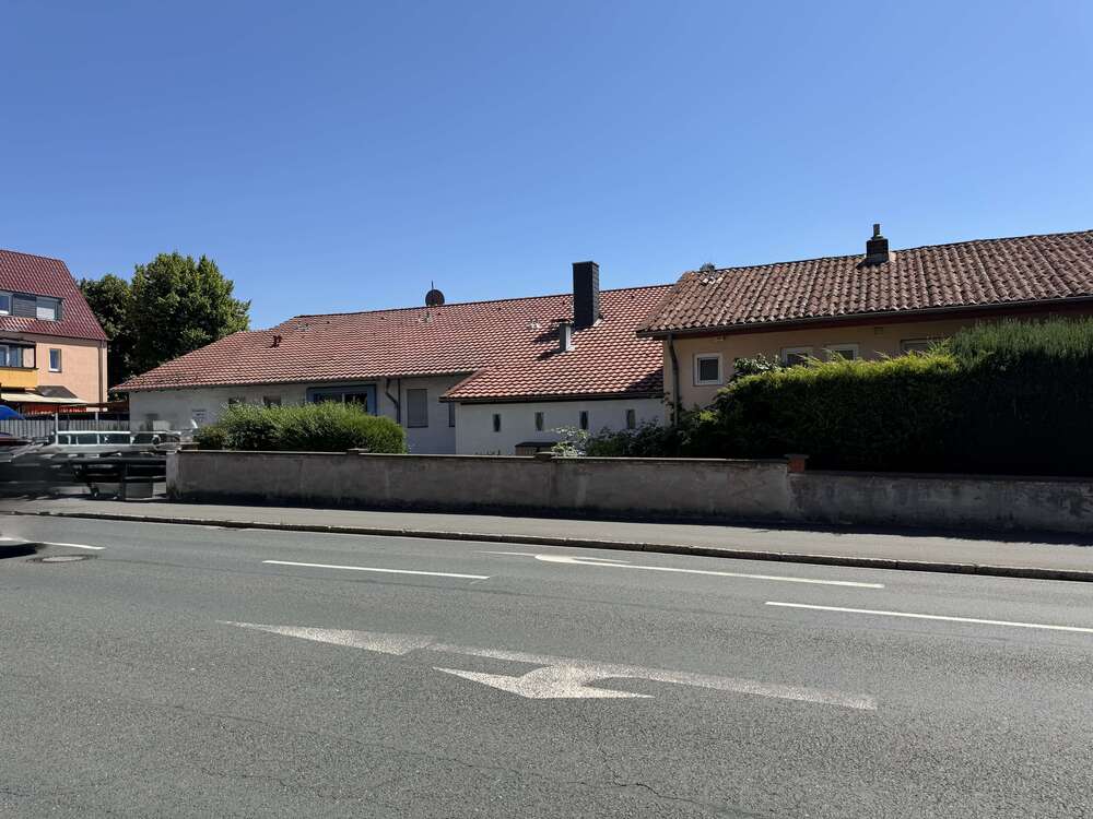 Thumbnail-Haus zum Kaufen in Göttingen 1.500.000,00 € 500 m²