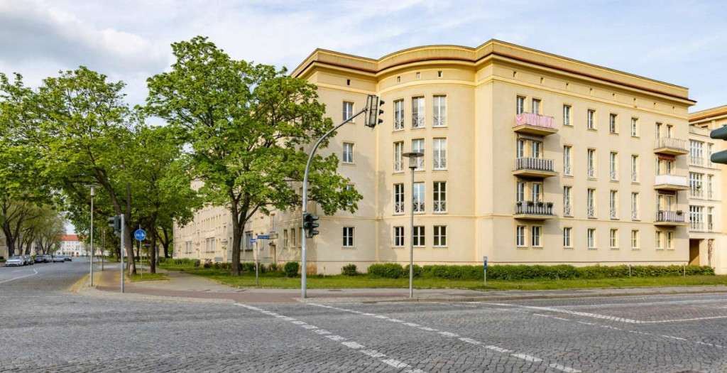 Thumbnail-Wohnung zum Mieten in Eisenhüttenstadt 375,00 € 57.57 m²