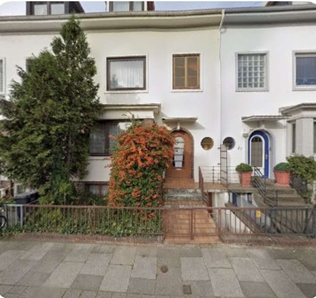 Thumbnail-Haus zum Kaufen in Bremen 325.000,00 € 185 m²