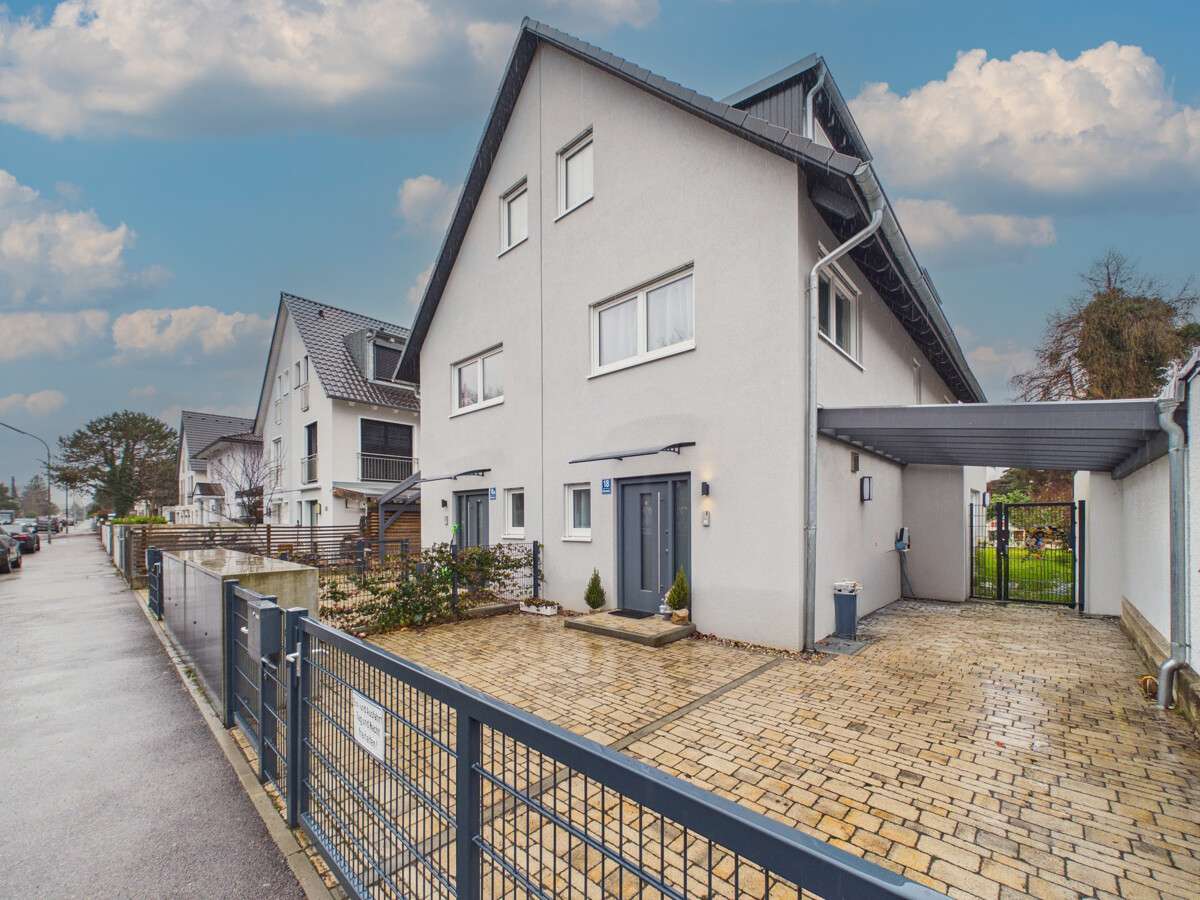 Thumbnail-Haus zum Kaufen in München 1.495.000,00 € 160 m²