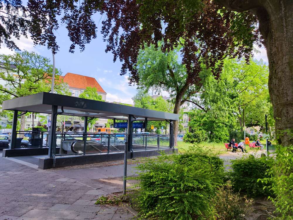 Thumbnail-Einzelhandel in Berlin 1.400,00 € 38 m²