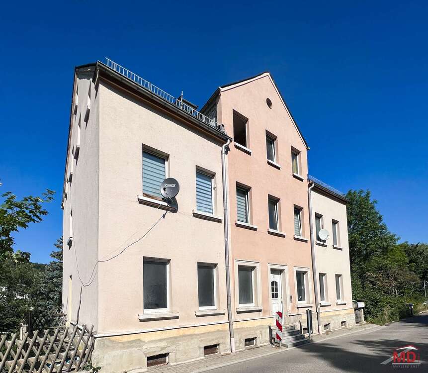 Thumbnail-Haus zum Kaufen in Oelsnitz 126.000,00 € 267 m²