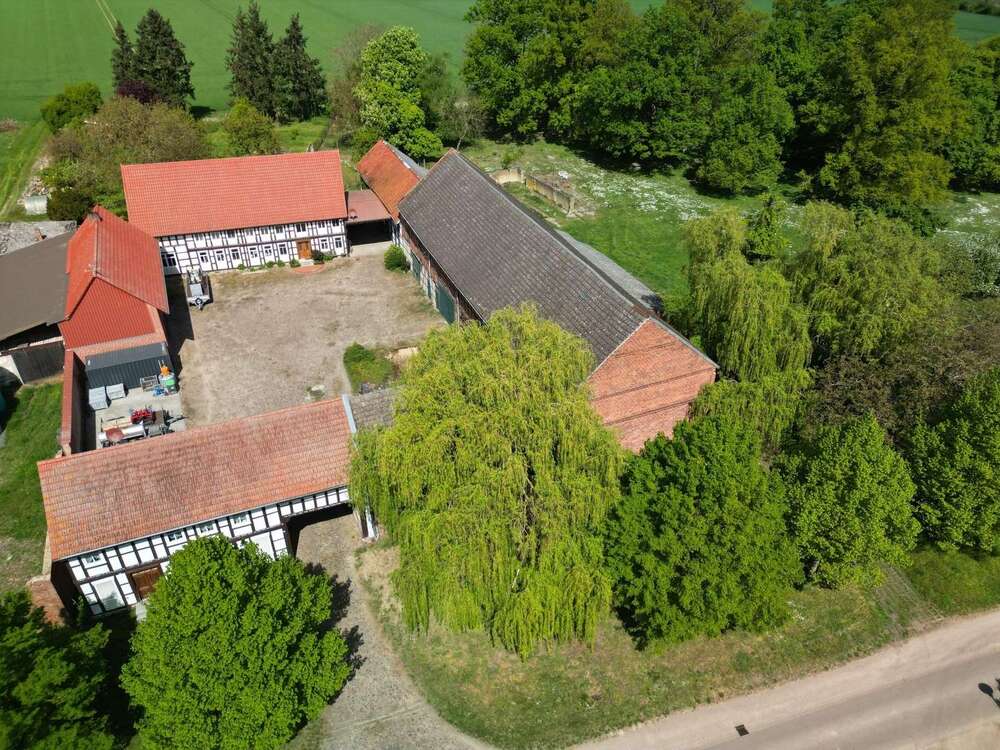 Thumbnail-Haus zum Kaufen in Apenburg-Winterfeld 545.000,00 € 396 m²
