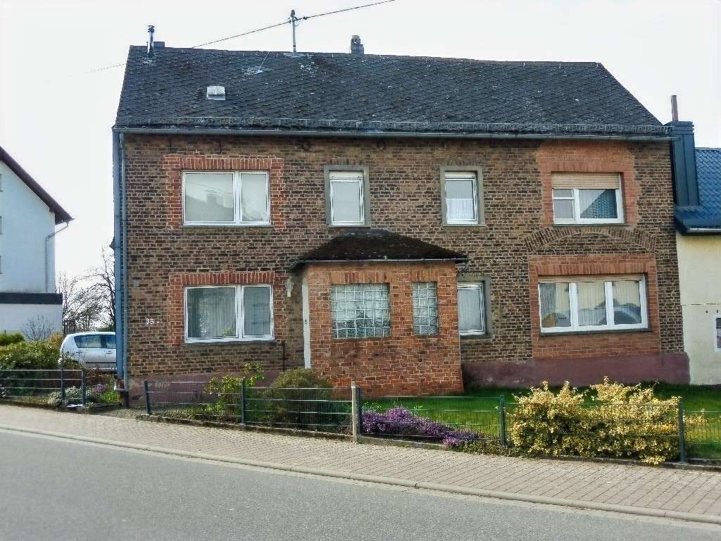Thumbnail-Haus zum Kaufen in Zilshausen 135.000,00 € 163 m²