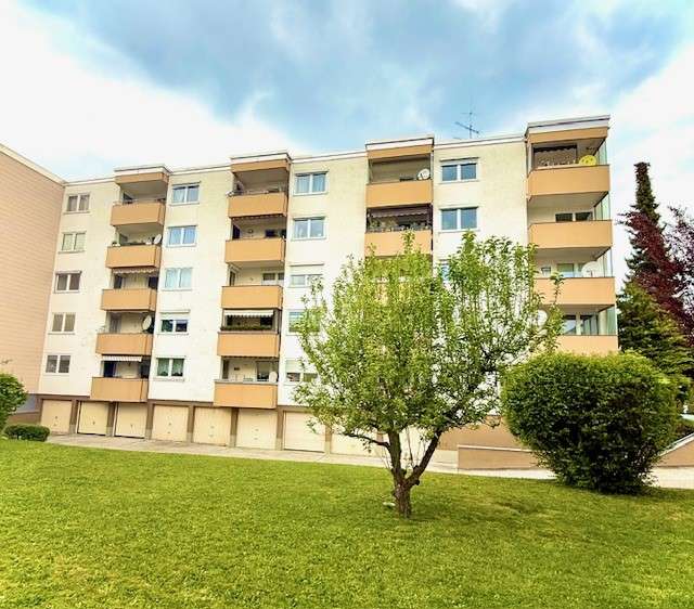 Thumbnail-Wohnung zum Kaufen in Germering 354.000,00 € 72 m²