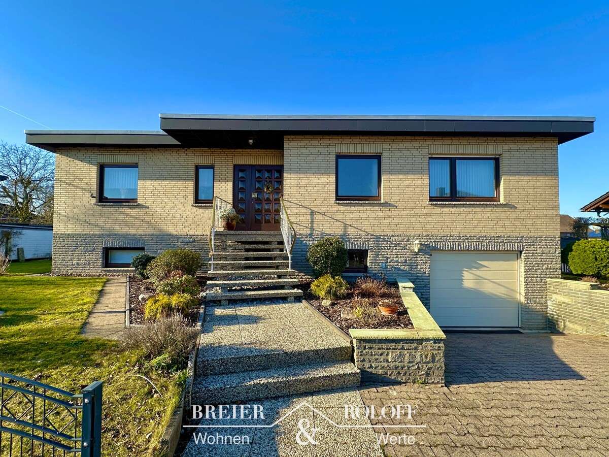 Thumbnail-Haus zum Kaufen in Bückeburg 329.000,00 € 136.06 m²