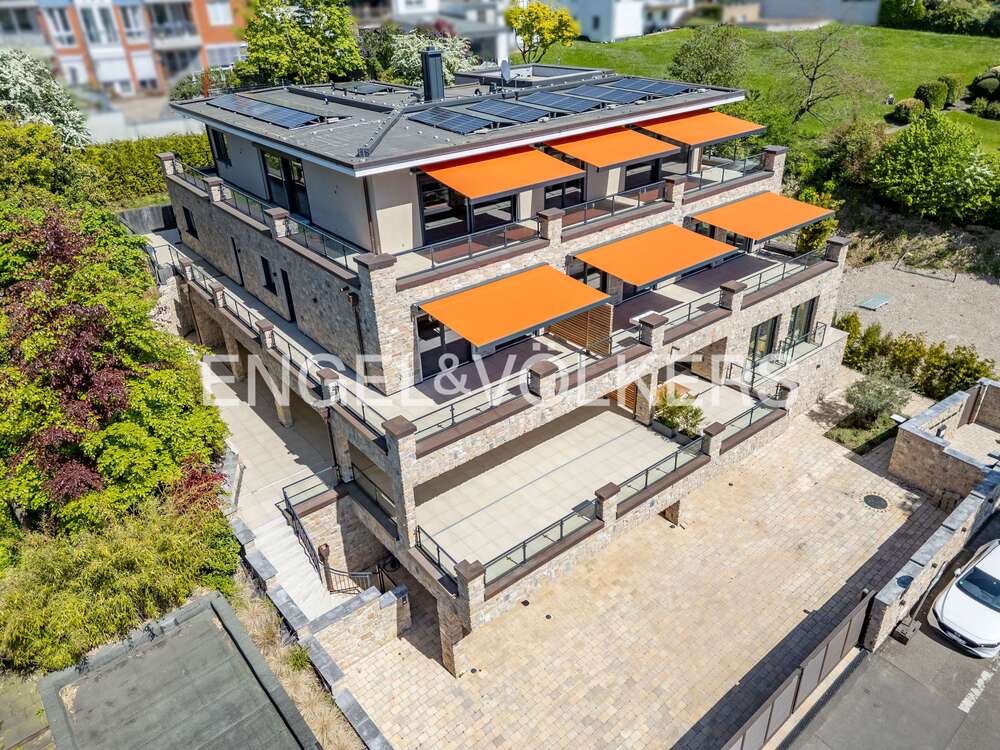 Thumbnail-Wohnung zum Kaufen in Bergisch Gladbach - Bensberg 1.631.000,00 € 182 m²