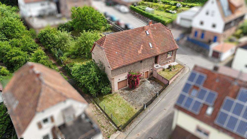 Thumbnail-Haus zum Kaufen in Steinalben 199.000,00 € 90 m²