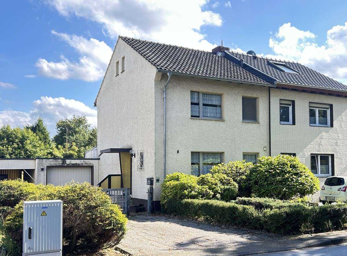 Thumbnail-Haus zum Kaufen in Langenfeld 315.000,00 € 85 m²