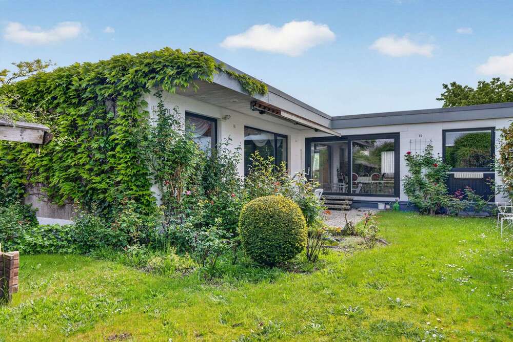 Thumbnail-Haus zum Kaufen in Braunschweig 350.000,00 € 126.98 m²