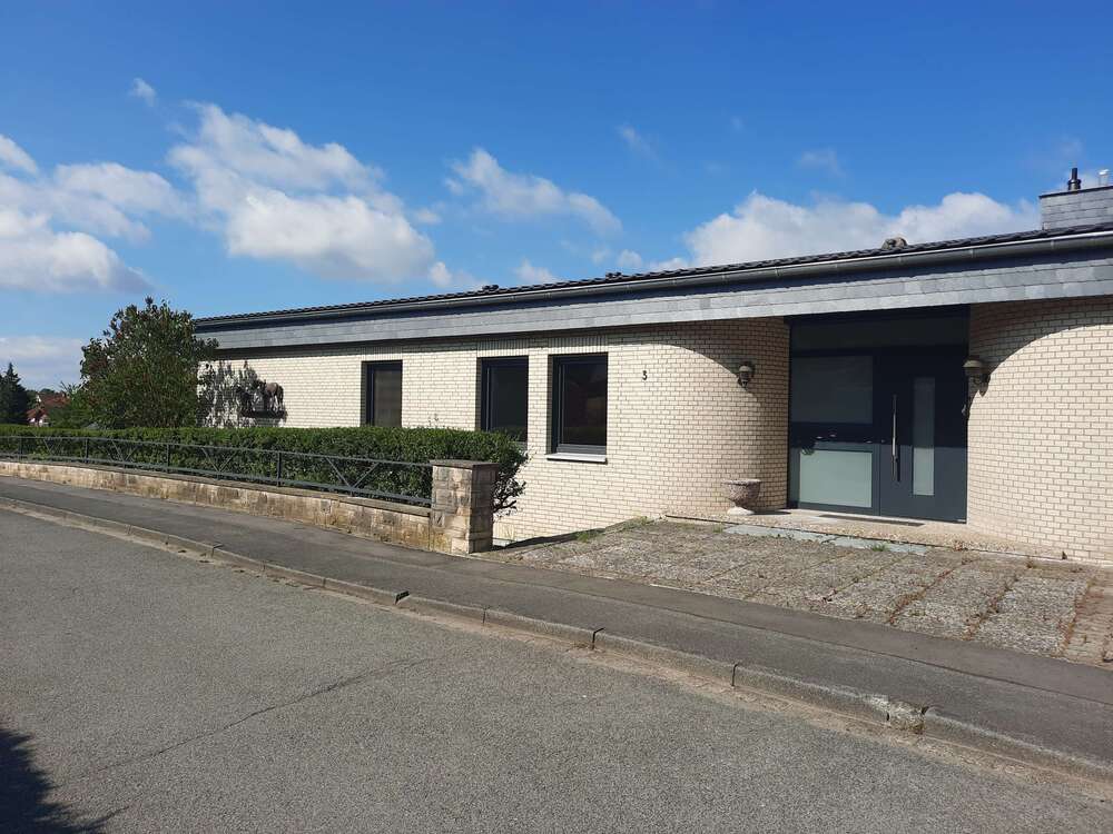 Thumbnail-Wohnung zum Mieten in Lamspringe 1.440,00 € 180 m²