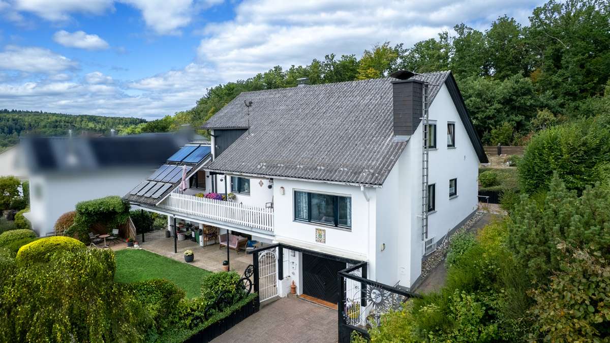 Thumbnail-Haus zum Kaufen in Usingen 498.000,00 € 206 m²