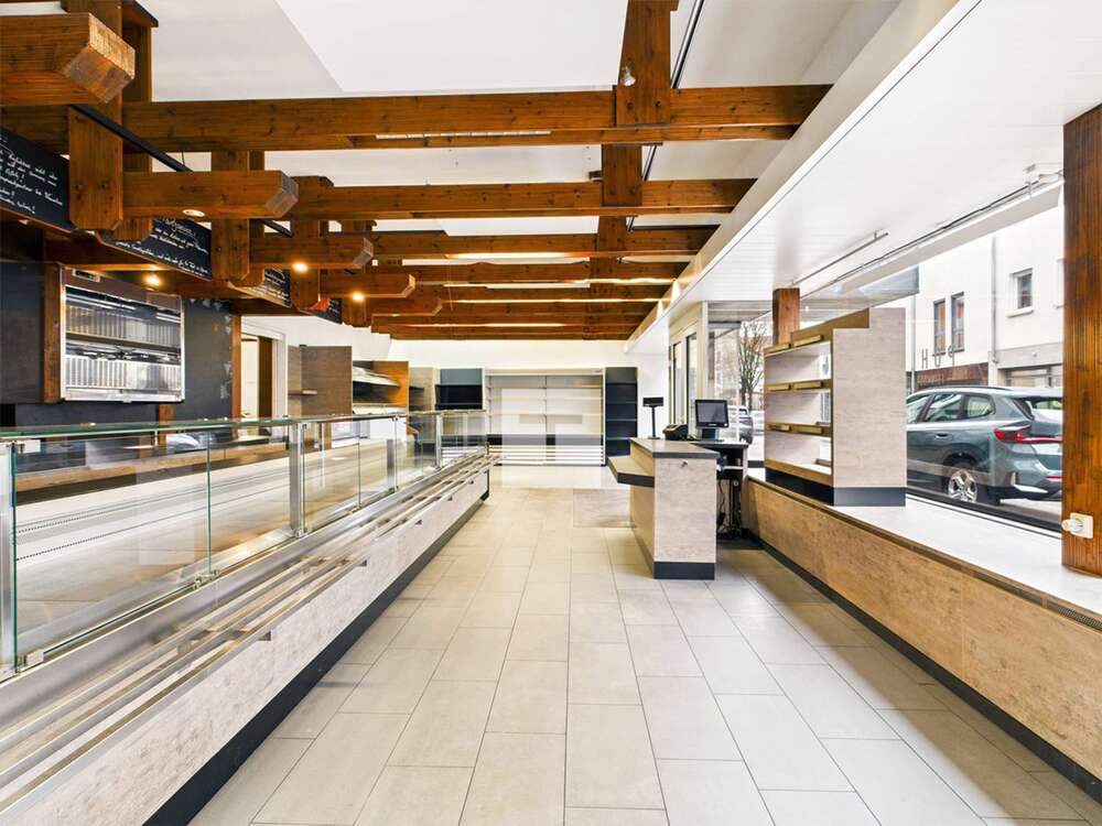 Thumbnail-Einzelhandel in Stuttgart 325.000,00 € 202.84 m²