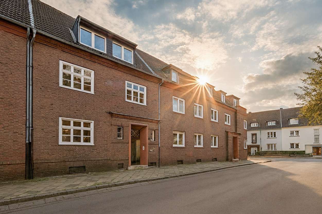 Thumbnail-Haus zum Kaufen in Düsseldorf 2.990.000,00 € 323 m²