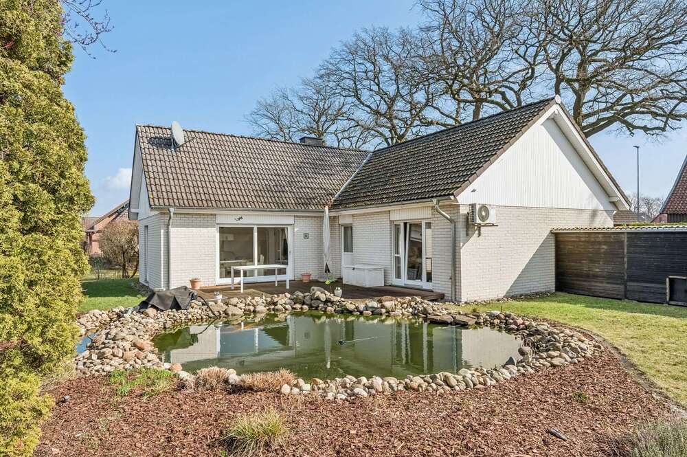 Thumbnail-Haus zum Kaufen in Wedemark 610.000,00 € 135 m²