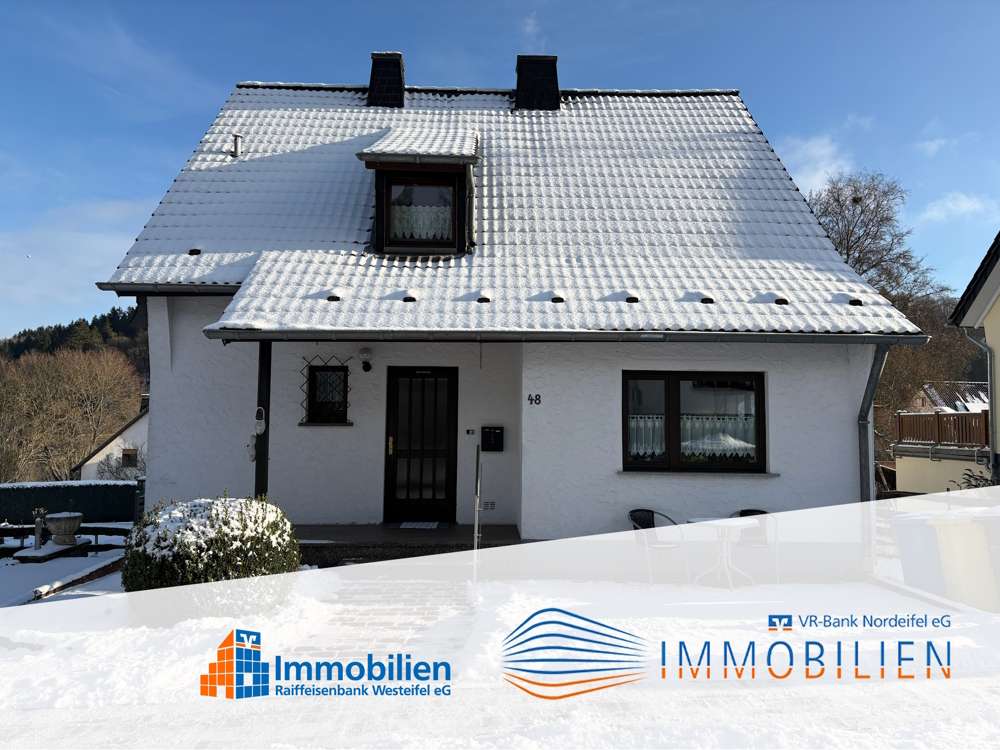 Thumbnail-Haus zum Kaufen in Hellenthal Kammerwald 249.000,00 € 274.5 m²