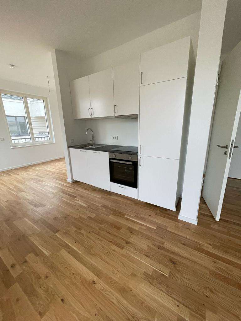 Thumbnail-Wohnung zum Mieten in Potsdam 850,00 € 32 m²