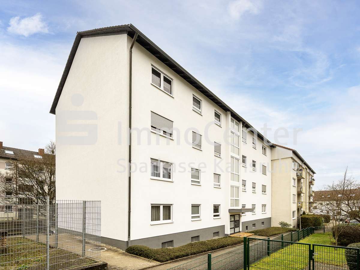Thumbnail-Wohnung zum Kaufen in Karlsruhe-Wolfartsweier 299.000,00 € 96.03 m²