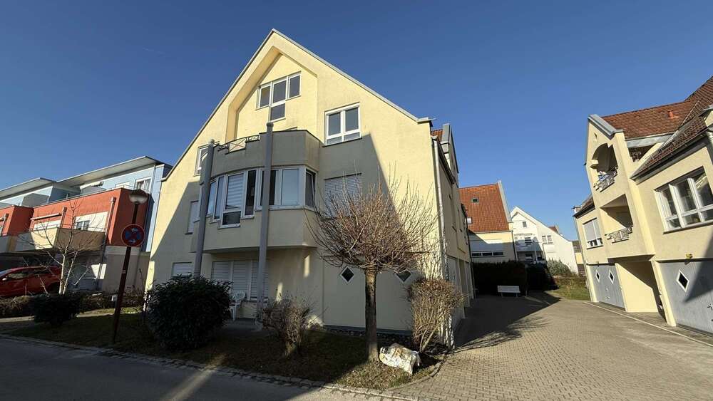Thumbnail-Wohnung zum Mieten in Friedrichshafen 1.100,00 € 80.88 m²