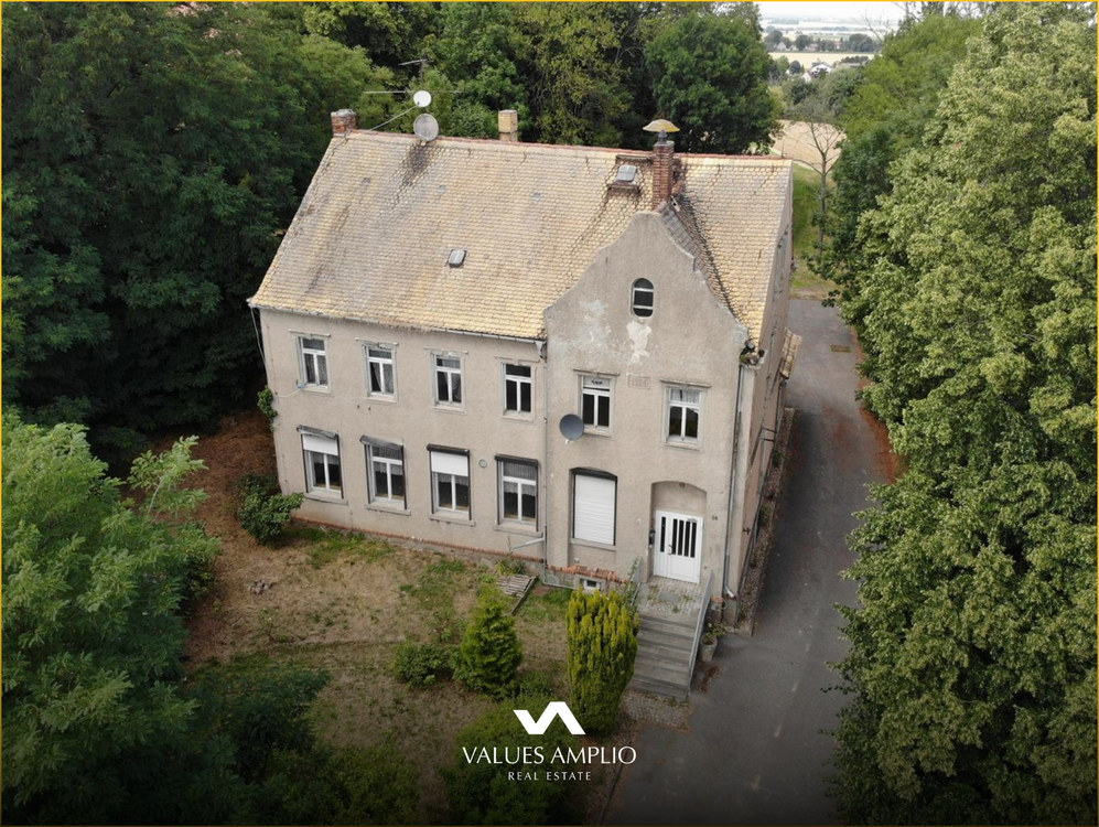 Thumbnail-Haus zum Kaufen in Naundorf 126.000,00 € 240 m²