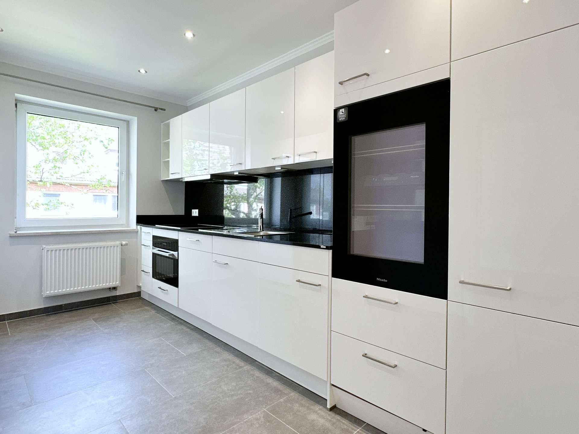 Thumbnail-Wohnung zum Mieten in Rostock 1.090,00 € 47 m²