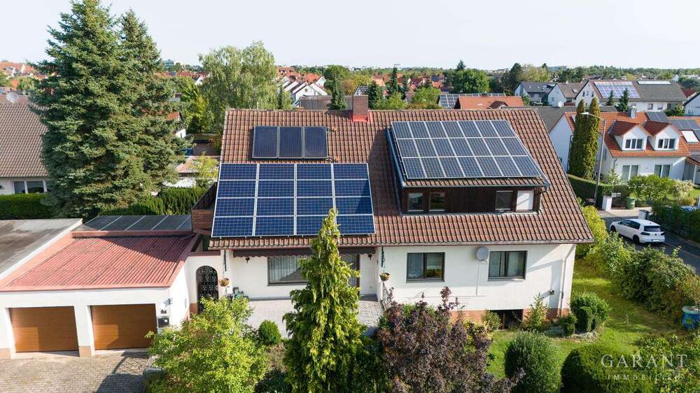 Thumbnail-Haus zum Kaufen in Herzogenaurach 749.000,00 € 235 m²