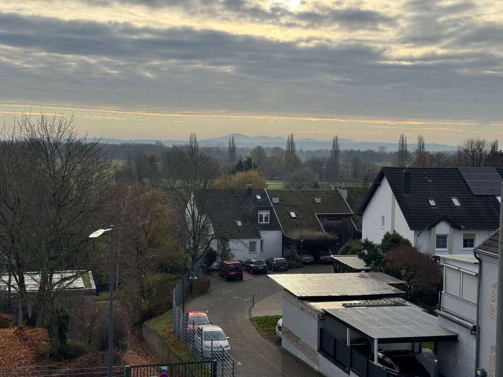 Thumbnail-Wohnung zum Mieten in Troisdorf 2.100,00 € 132 m²