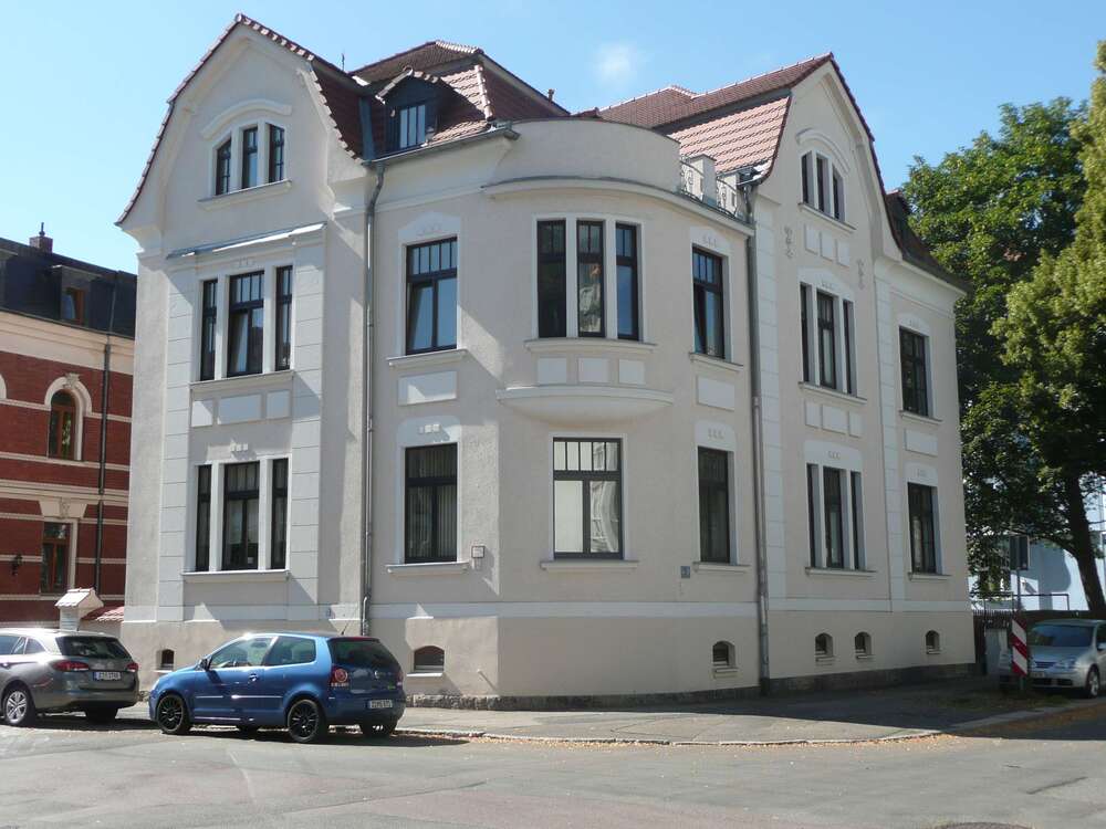 Thumbnail-Wohnung zum Mieten in Zwickau 1.095,00 € 156.33 m²