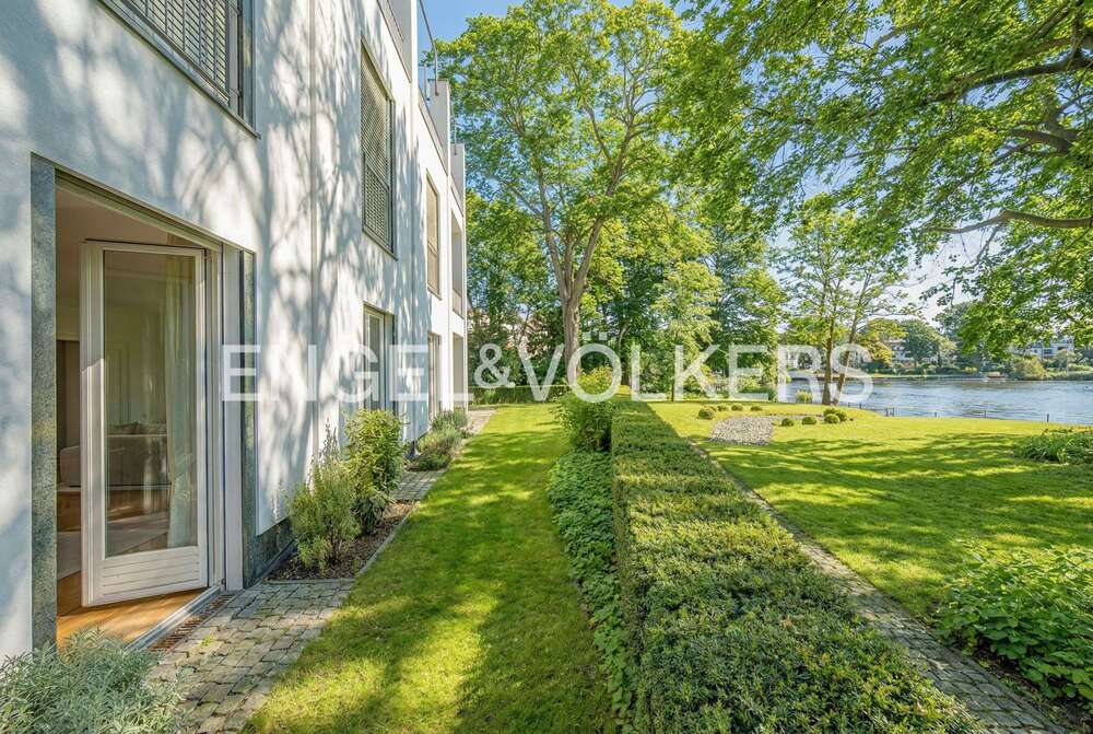 Thumbnail-Wohnung zum Kaufen in Hamburg 4.995.000,00 € 193 m²