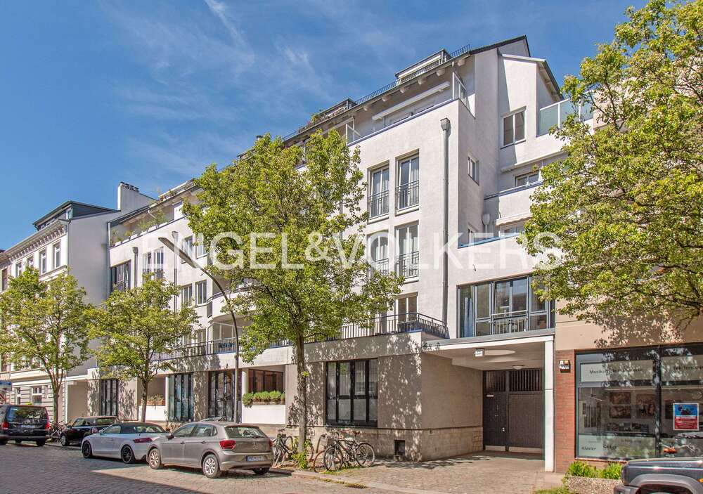 Thumbnail-Wohnung zum Kaufen in Hamburg 650.000,00 € 77 m²