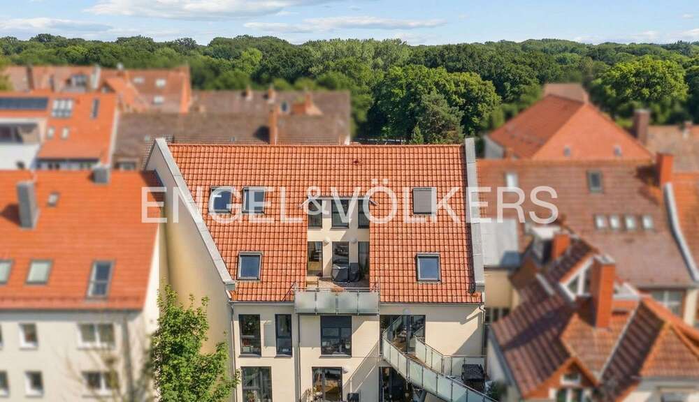 Thumbnail-Wohnung zum Kaufen in Hannover 945.000,00 € 208 m²