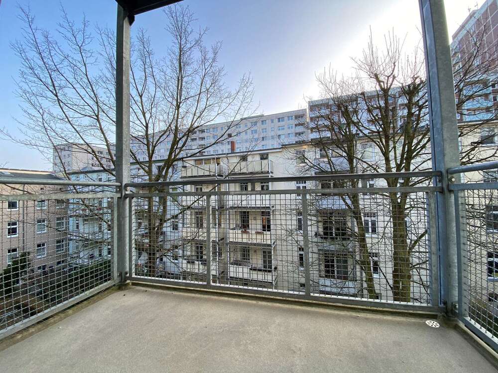 Thumbnail-Wohnung zum Kaufen in Rostock 243.000,00 € 61.2 m²
