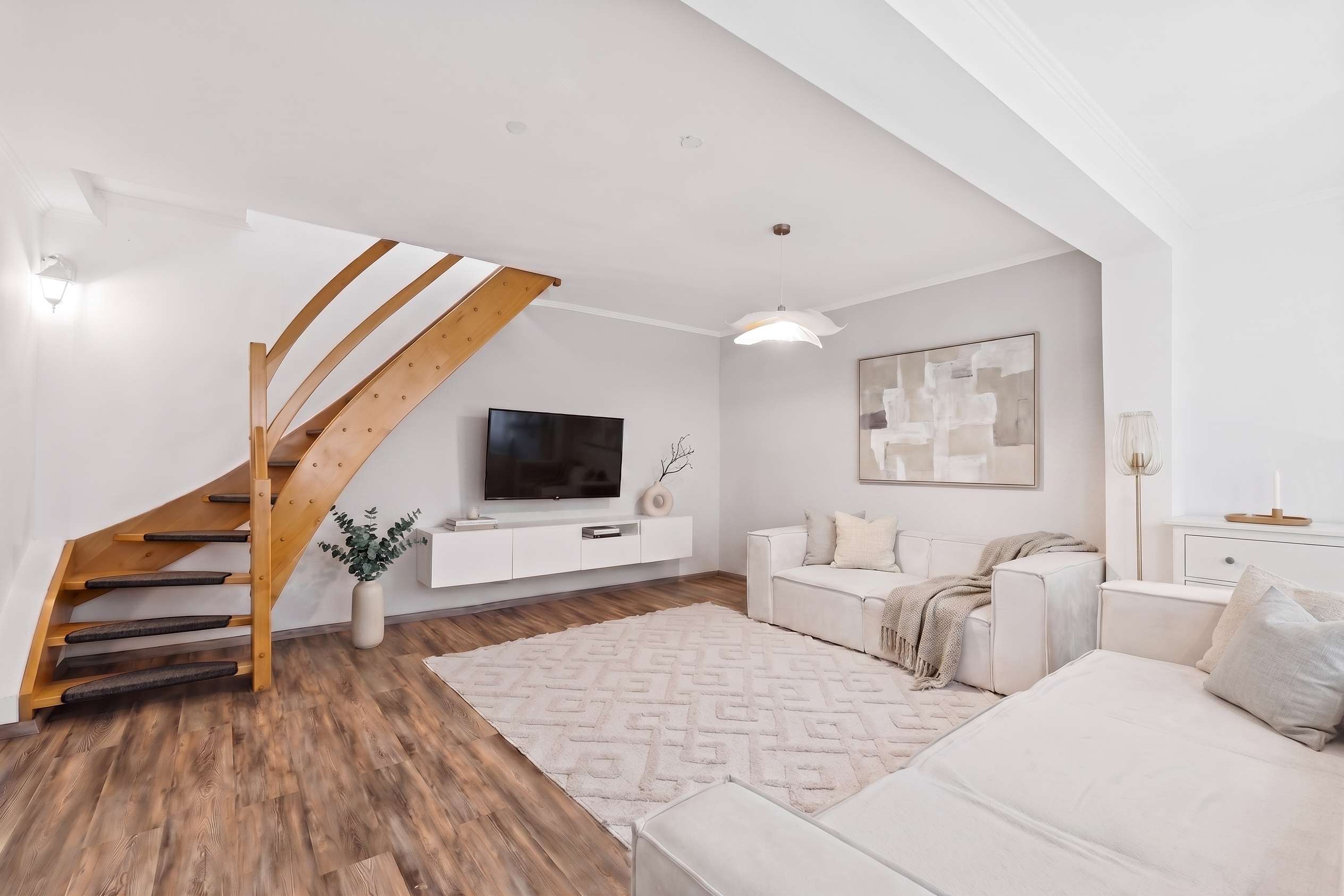 Thumbnail-Wohnung zum Kaufen in Hannover 370.000,00 € 135 m²