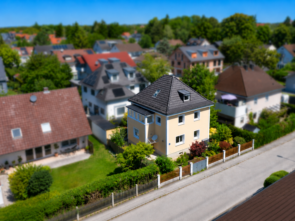 Thumbnail-Haus zum Kaufen in München 1.290.000,00 € 166 m²