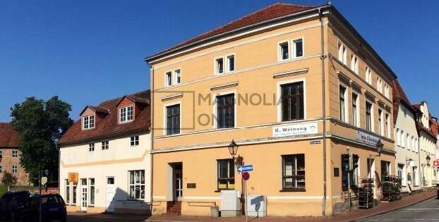 Thumbnail-Wohnung zum Mieten in Neutstadt-Glewe 882,00 € 147.6 m²