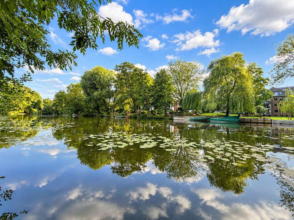 Thumbnail-Wohnung zum Kaufen in Hamburg 2.240.000,00 € 164 m²