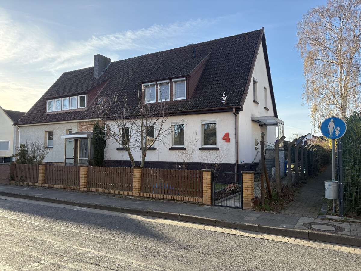 Thumbnail-Haus zum Kaufen in Sarstedt 380.000,00 € 160 m²