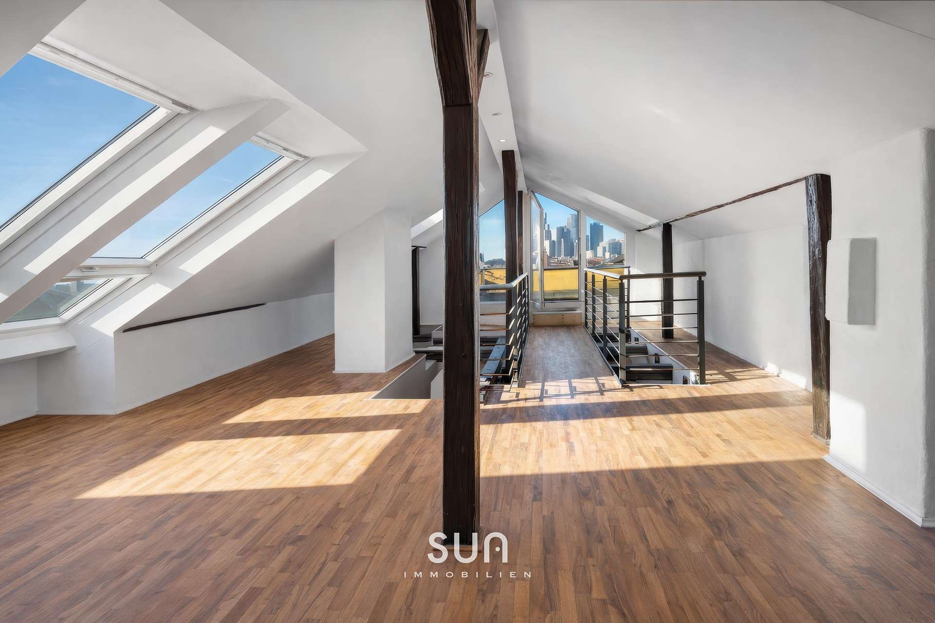 Thumbnail-Wohnung zum Kaufen in Frankfurt am Main 1.100.000,00 € 173 m²
