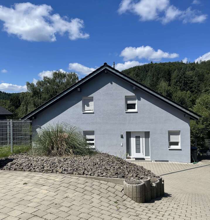 Thumbnail-Haus zum Mieten in KL-Mölschbach 2.750,00 € 340 m²