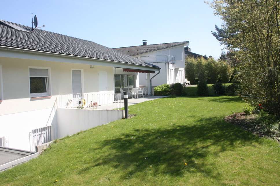 Thumbnail-Wohnung zum Mieten in Bonn 2.100,00 € 200 m²