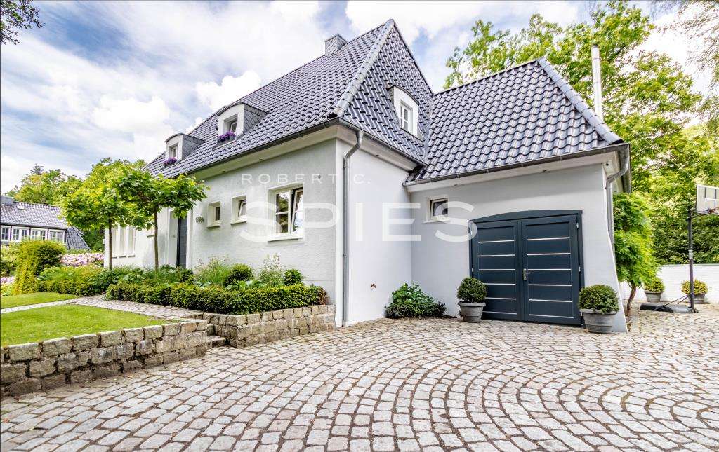 Thumbnail-Haus zum Kaufen in Bremen 1.145.000,00 € 280 m²